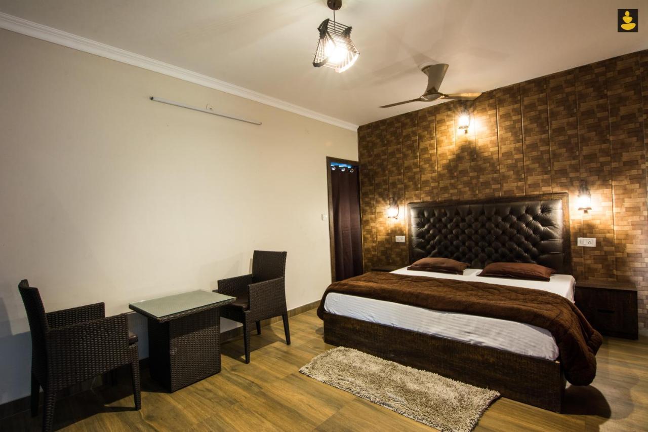Sahastradhara Riverresort Dehradun Extérieur photo