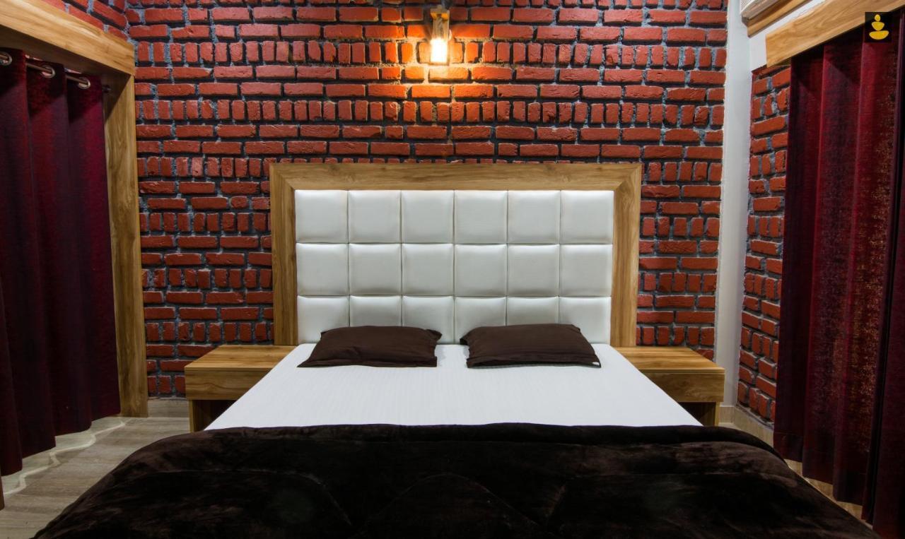 Sahastradhara Riverresort Dehradun Extérieur photo